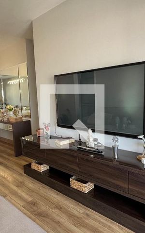 Apartamento à venda com 96m², 3 quartos e 2 vagas Apartamento à venda com 96m², 3 quartos e 2 vagasSala