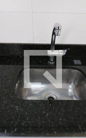 Apartamento para alugar com 90m², 2 quartos e 1 vagaCozinha - Pia