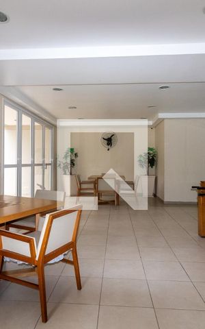 Apartamento à venda com 64m², 2 quartos e 1 vaga Apartamento à venda com 64m², 2 quartos e 1 vagaÁrea comum - Salão de festas