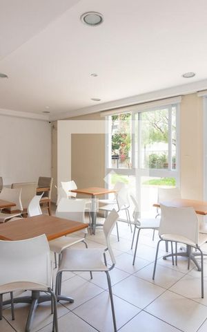 Apartamento à venda com 64m², 2 quartos e 1 vaga Apartamento à venda com 64m², 2 quartos e 1 vagaÁrea comum - Salão de festas