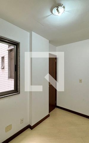 Apartamento à venda com 110m², 3 quartos e 2 vagas Apartamento à venda com 110m², 3 quartos e 2 vagasQuarto 2 (Reversível)