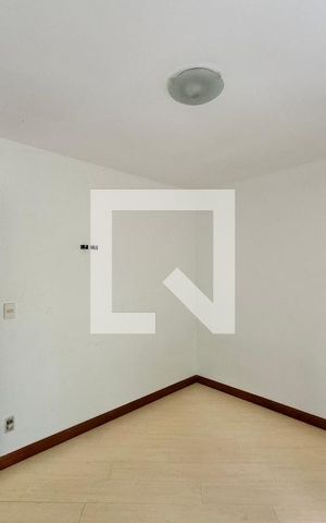 Apartamento à venda com 110m², 3 quartos e 2 vagas Apartamento à venda com 110m², 3 quartos e 2 vagasQuarto 1