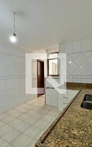 Apartamento à venda com 110m², 3 quartos e 2 vagas Apartamento à venda com 110m², 3 quartos e 2 vagasCozinha