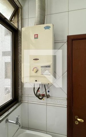 Apartamento à venda com 110m², 3 quartos e 2 vagas Apartamento à venda com 110m², 3 quartos e 2 vagasÁrea de Serviço