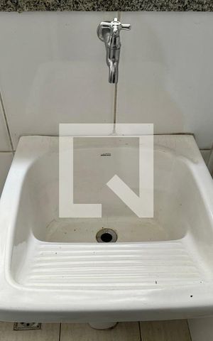 Apartamento à venda com 110m², 3 quartos e 2 vagas Apartamento à venda com 110m², 3 quartos e 2 vagasÁrea de Serviço