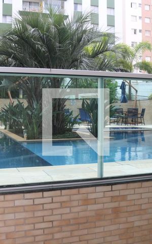 Apartamento à venda com 243m², 3 quartos e 4 vagasÁrea comum - Piscina