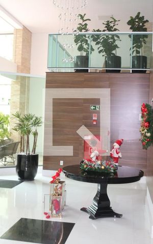 Apartamento à venda com 243m², 3 quartos e 4 vagasHall social