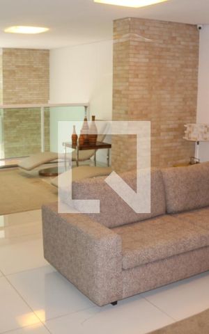 Apartamento à venda com 243m², 3 quartos e 4 vagasHall social