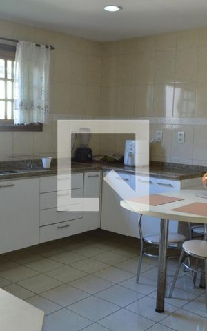 Casa de condomínio à venda com 360m², 3 quartos e 2 vagasCozinha