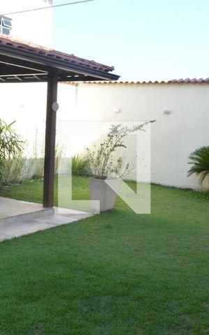 Casa de condomínio à venda com 360m², 3 quartos e 2 vagasQuintal