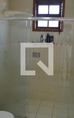 Casa de condomínio à venda com 360m², 3 quartos e 2 vagasBanheiro 2