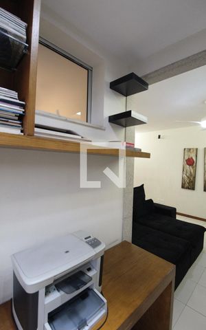 Apartamento para alugar com 93m², 3 quartos e 2 vagasSala