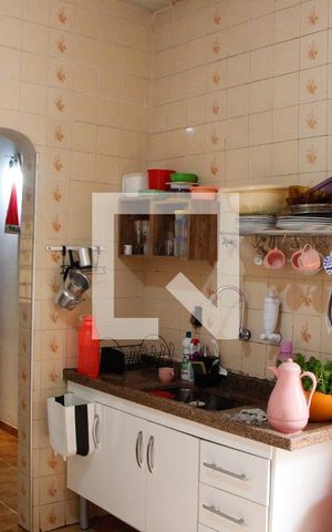 Casa à venda com 250m², 2 quartos e 3 vagasCOZINHA