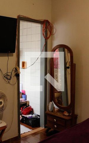 Casa à venda com 250m², 2 quartos e 3 vagasSUÍTE