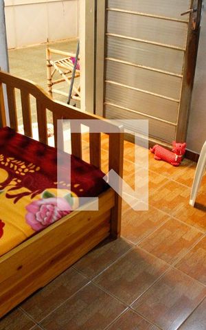 Casa à venda com 250m², 2 quartos e 3 vagasSALA