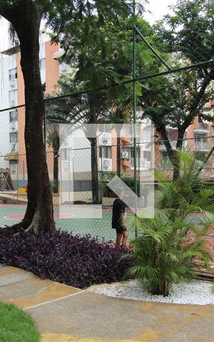 Apartamento à venda com 172m², 4 quartos e 2 vagasÁrea Externa