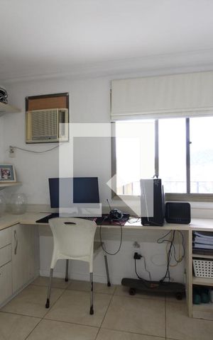 Apartamento à venda com 172m², 4 quartos e 2 vagasQuarto 1