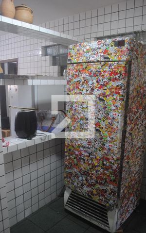 Casa para alugar com 800m², 10 quartos e 6 vagasCozinha 