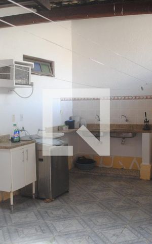 Casa para alugar com 800m², 10 quartos e 6 vagasQuintal 