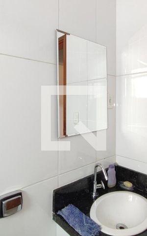 Casa à venda com 112m², 2 quartos e 2 vagasBanheiro Social