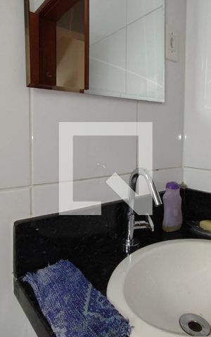 Casa à venda com 112m², 2 quartos e 2 vagasBanheiro Social