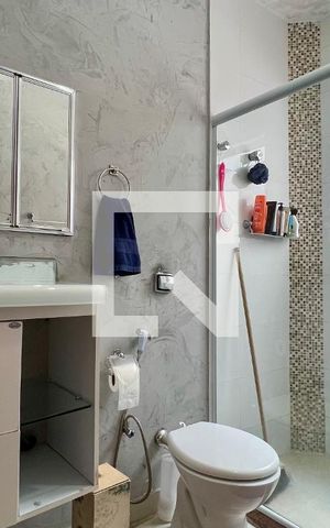 Apartamento à venda com 100m², 2 quartos e sem vaga Apartamento à venda com 100m², 2 quartos e sem vagaBanheiro