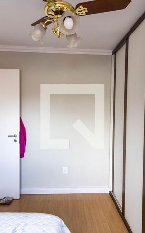 Casa de condomínio à venda com 250m², 3 quartos e 2 vagas Casa de condomínio à venda com 250m², 3 quartos e 2 vagasQuarto 1
