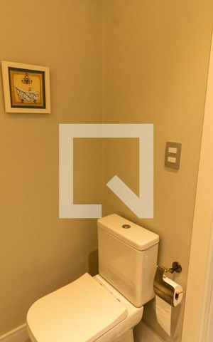 Casa de condomínio à venda com 250m², 3 quartos e 2 vagas Casa de condomínio à venda com 250m², 3 quartos e 2 vagasLavabo