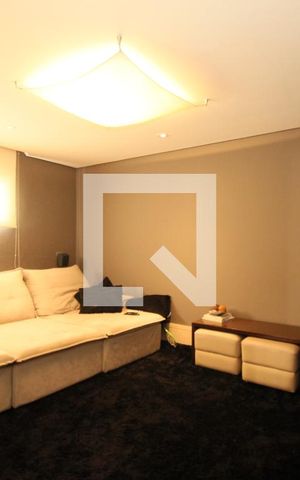 Casa de condomínio à venda com 270m², 4 quartos e 3 vagasSala 2