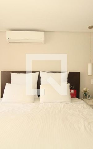 Casa de condomínio à venda com 270m², 4 quartos e 3 vagasSuíte  master 