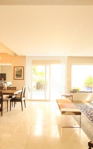 Casa de condomínio à venda com 270m², 4 quartos e 3 vagasSala