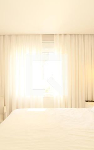 Casa de condomínio à venda com 270m², 4 quartos e 3 vagasSuíte  master 