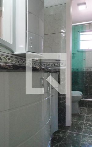 Casa de condomínio para alugar com 104m², 3 quartos e 1 vagaBanheiro da Demi Suíte