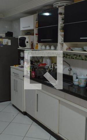 Casa de condomínio à venda com 450m², 3 quartos e 2 vagasCozinha