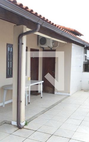 Casa de condomínio à venda com 450m², 3 quartos e 2 vagasTerraço