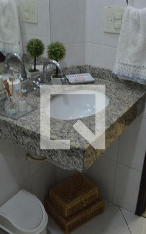 Casa de condomínio à venda com 450m², 3 quartos e 2 vagasBanheiro
