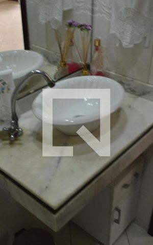 Casa de condomínio à venda com 450m², 3 quartos e 2 vagasLavabo