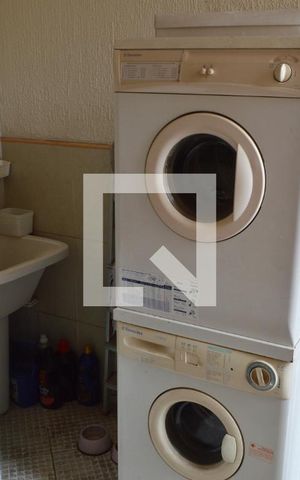 Casa de condomínio à venda com 450m², 3 quartos e 2 vagasÁrea de Serviço