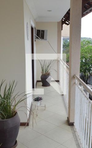 Casa de condomínio à venda com 450m², 3 quartos e 2 vagasVaranda