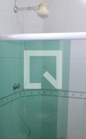 Casa de condomínio à venda com 450m², 3 quartos e 2 vagasBanheiro da Suíte 2