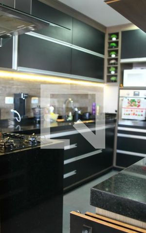 Apartamento à venda com 84m², 2 quartos e 1 vagaCozinha