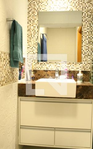 Apartamento à venda com 84m², 2 quartos e 1 vagaBanheiro suíte 1