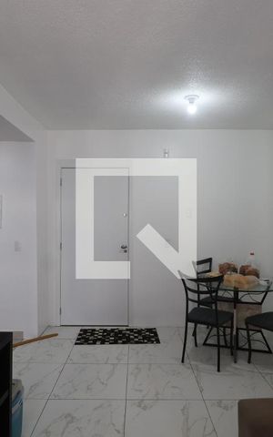Apartamento para alugar com 45m², 2 quartos e 1 vagaSala