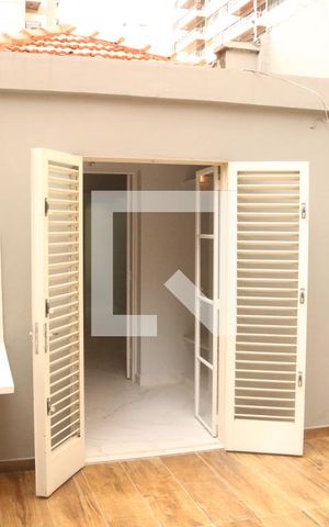 Casa para alugar com 210m², 4 quartos e 2 vagasÁrea comum