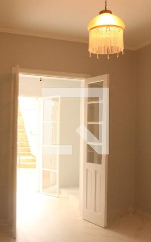 Casa para alugar com 210m², 4 quartos e 2 vagasQuarto 04