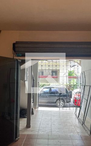 Casa para alugar com 210m², 4 quartos e 2 vagas Casa para alugar com 210m², 4 quartos e 2 vagasGaragem