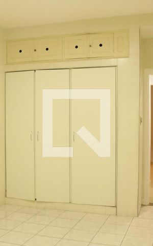 Casa para alugar com 210m², 4 quartos e 2 vagasCozinha