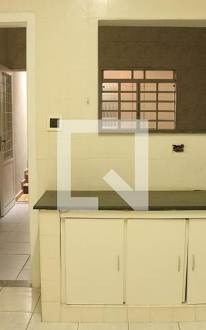 Casa para alugar com 210m², 4 quartos e 2 vagasCozinha