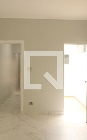 Casa para alugar com 210m², 4 quartos e 2 vagasQuarto 01
