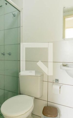 Apartamento para alugar com 49m², 2 quartos e 1 vaga Apartamento para alugar com 49m², 2 quartos e 1 vagaBanheiro Social
